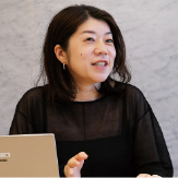 片山朋子